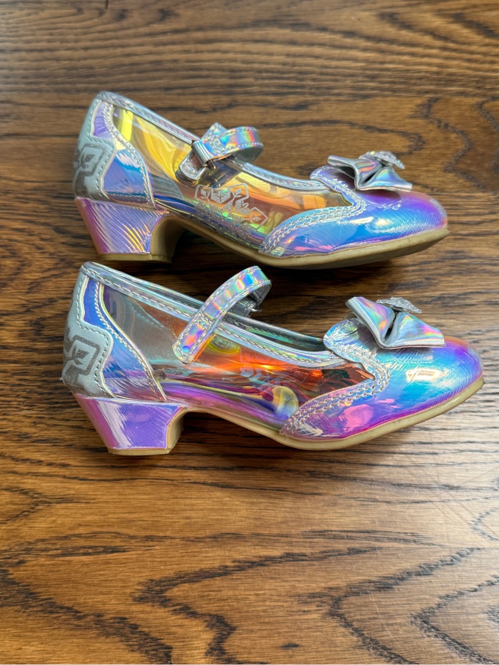 Disney Frozen Toddler Girls Iridescent Mary Jane Dress Up Shoes with Bow Size 9 - Picture 10 of 13